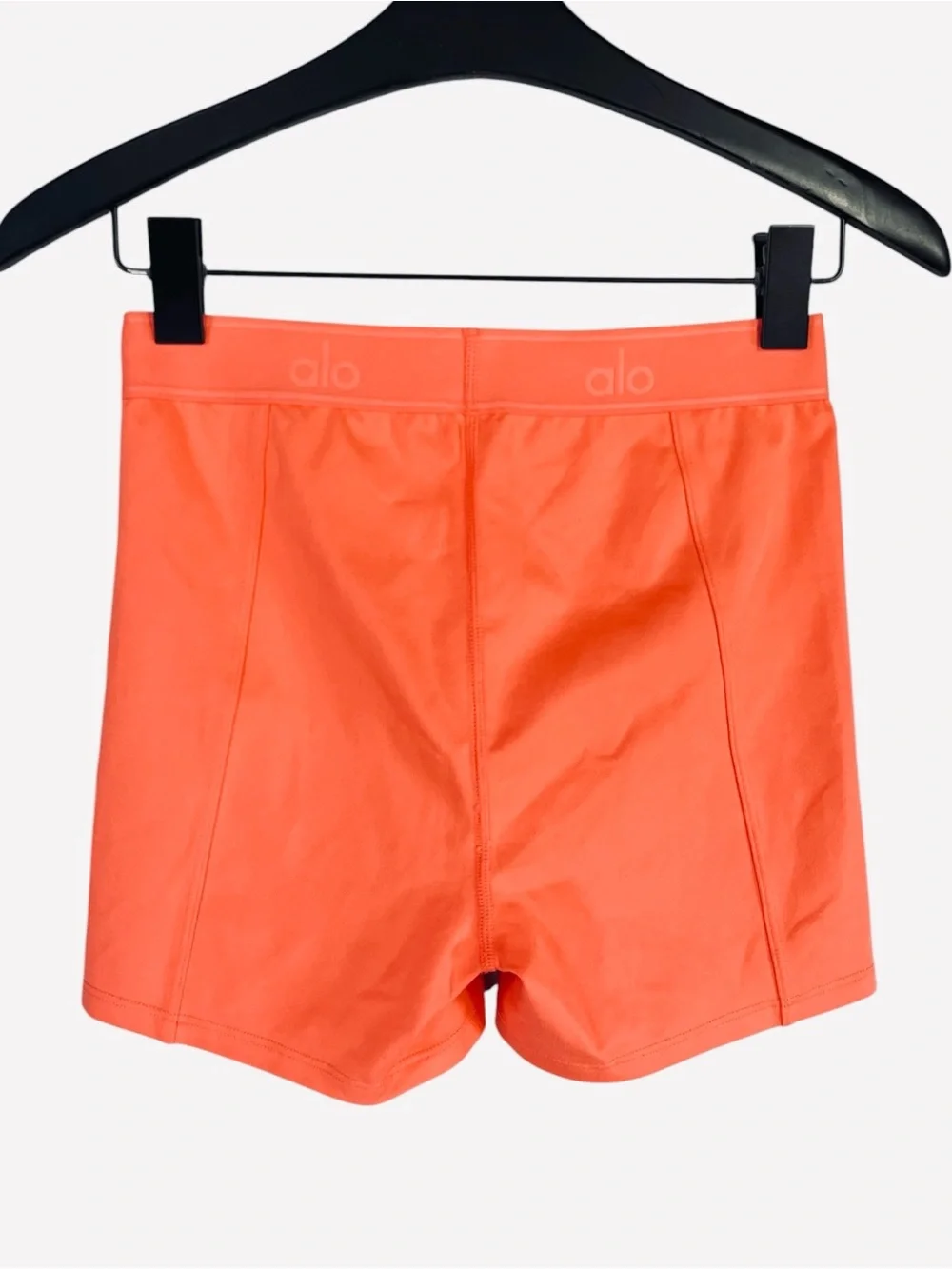 NWT ALO Yoga Alosoft Showcase Shorts 4